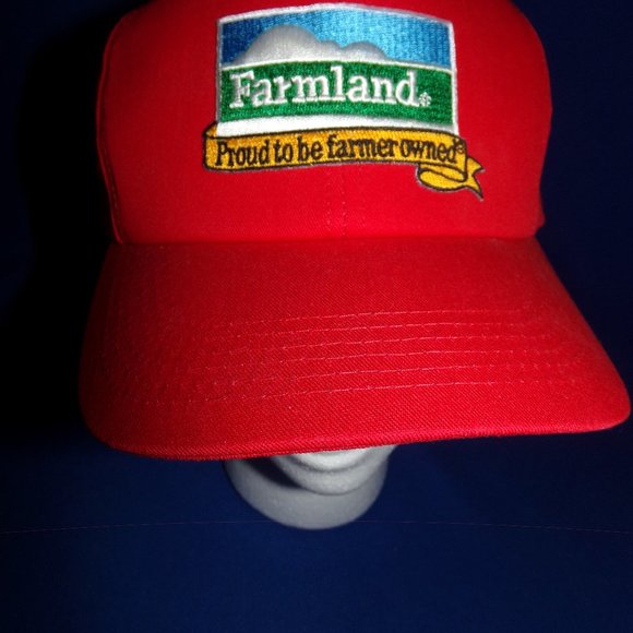 Vintage Farmland Baseball Cap Trucker's Hat - Red - Never Worn - Adjustable - Picture 1 of 4